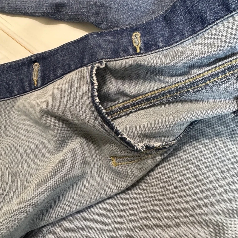 Distressed Wrangler Jean‎ Jacket / Medium / Sku0030